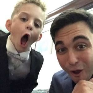 Meet your Posher, Cameron